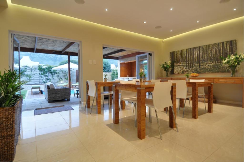 Bamboo Guest House Hermanus Exteriör bild