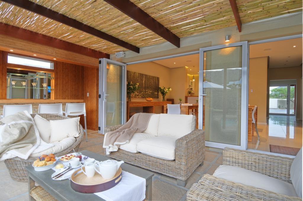 Bamboo Guest House Hermanus Exteriör bild