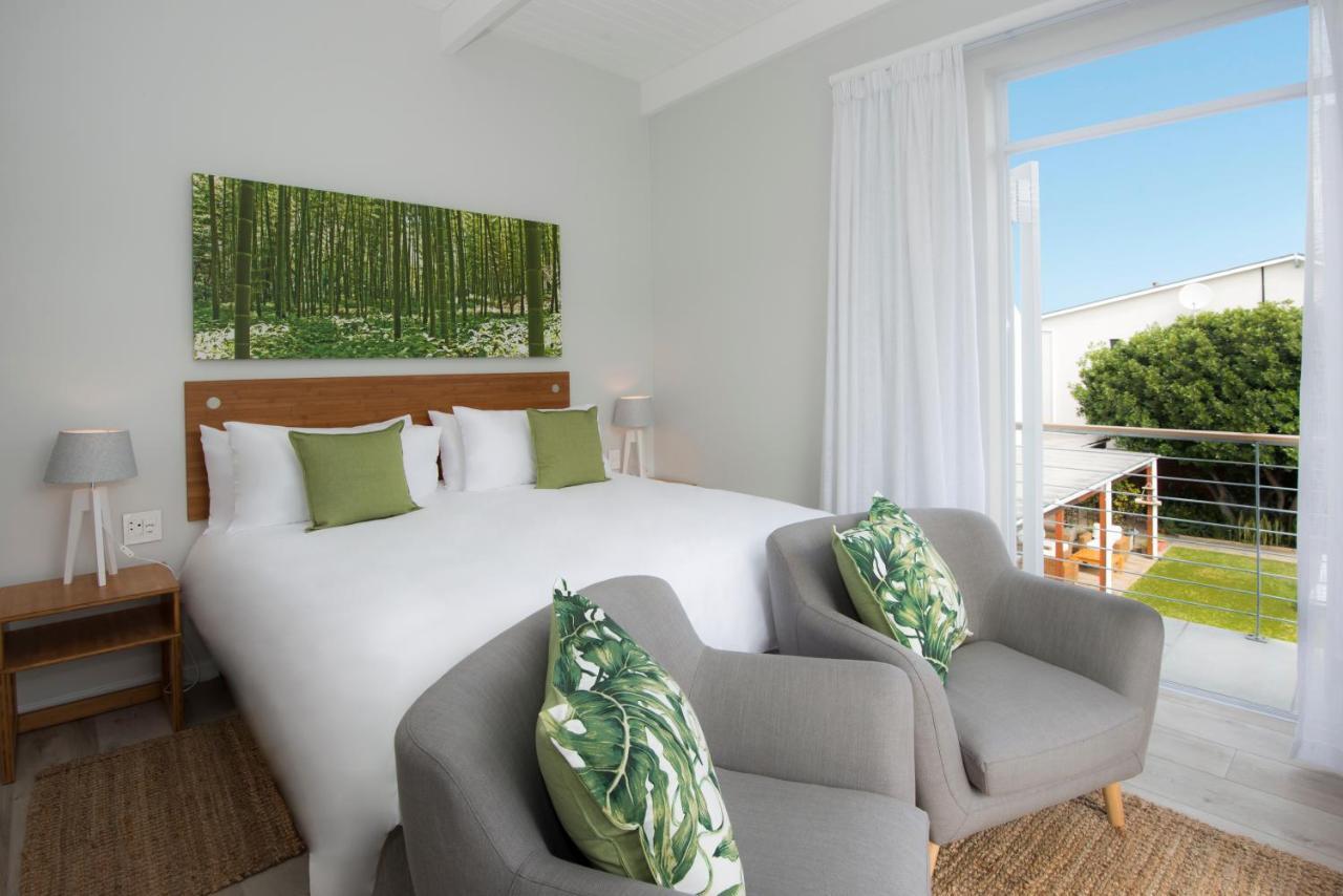 Bamboo Guest House Hermanus Exteriör bild