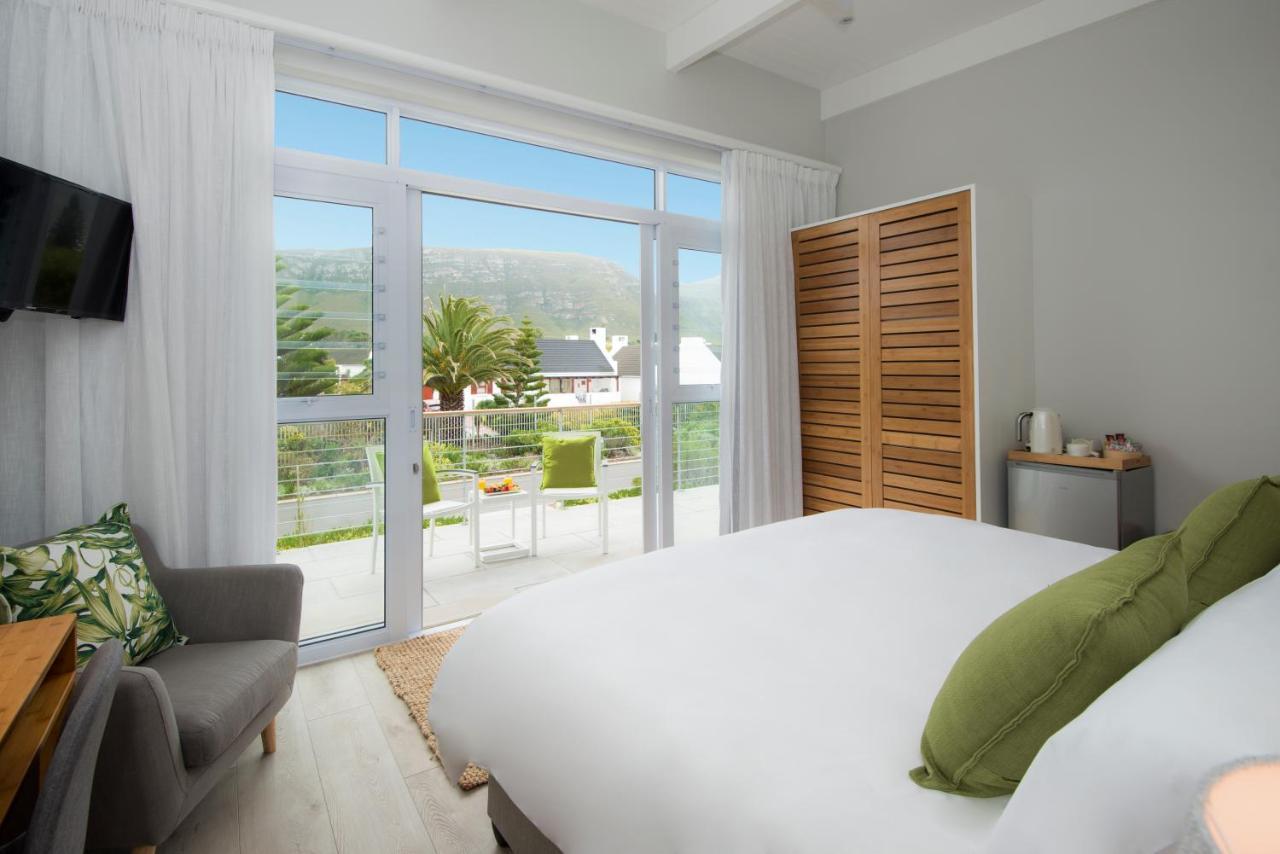 Bamboo Guest House Hermanus Exteriör bild